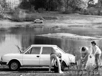 Bundek 1980-ih godina, pranje automobila
